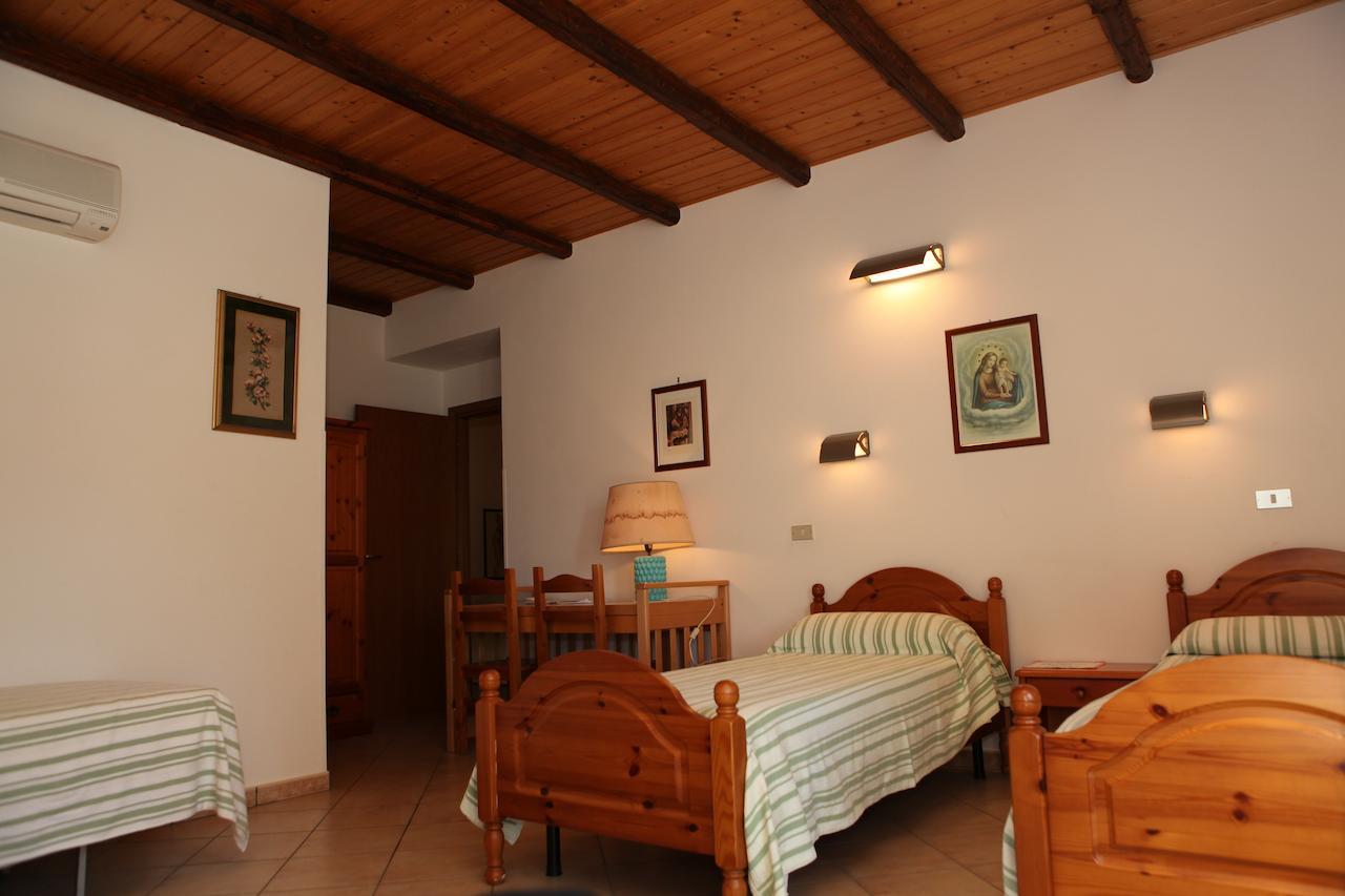 Agriturismo A'Sena-Runcatini Ciminà الغرفة الصورة